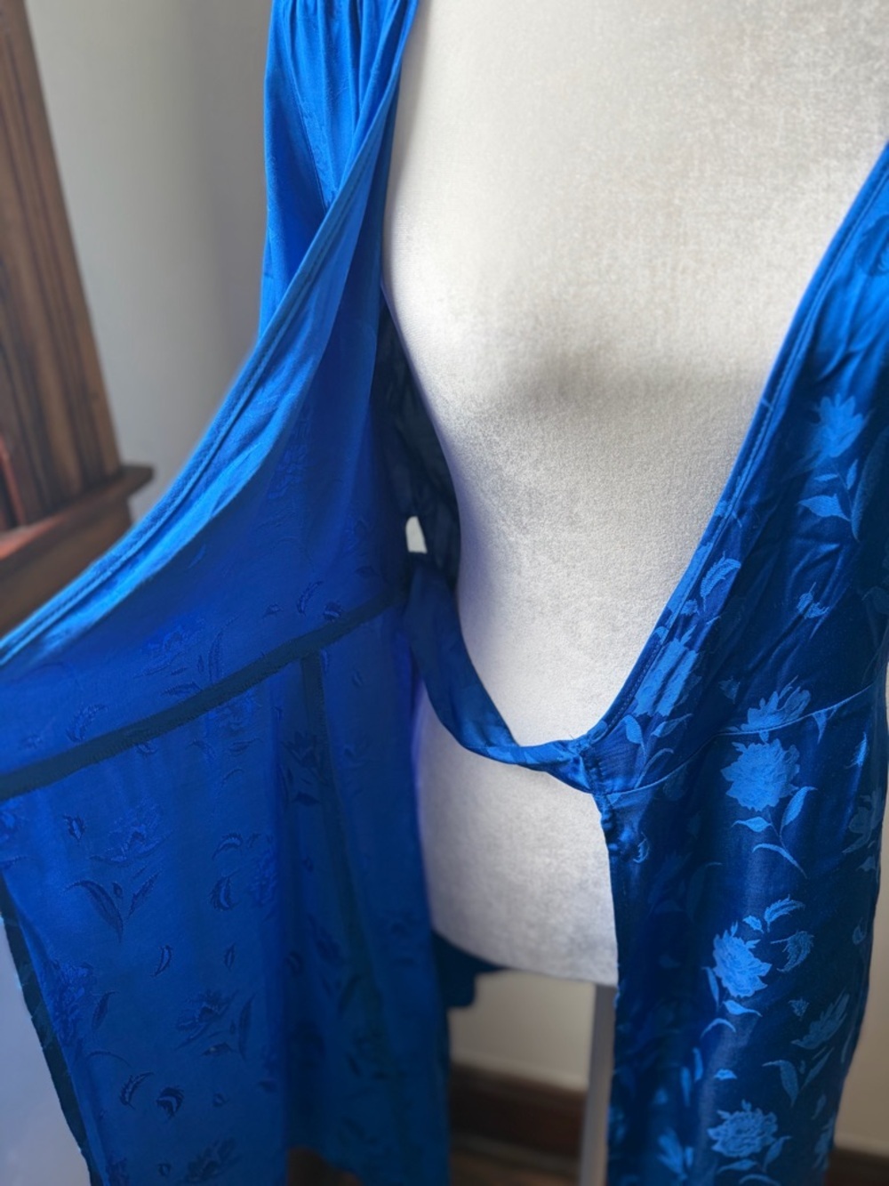 NWT Shore Monterey Wrap Dress Blue Satin Floral Jacquard Mini S - Picture 6 of 12